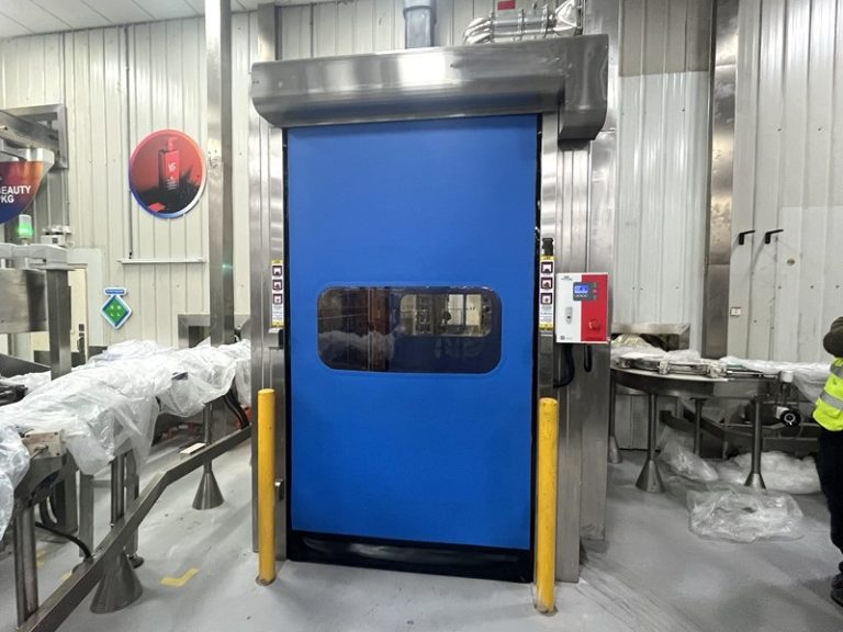 合肥流水线专用自动快速卷帘门：赋能智能制造的高效通道缩略图