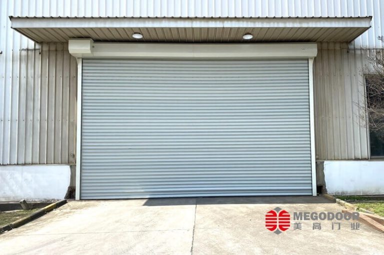 合肥厂房专用铝合金材质卷帘门:坚固耐用,智能美观缩略图 合肥厂房专用铝合金材质卷帘门:坚固耐用,智能美观缩略图