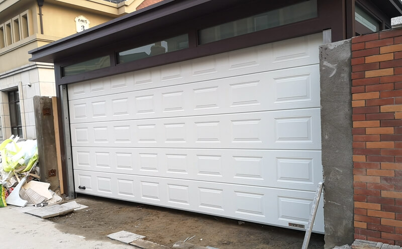 合肥别墅电动车库门:提升安全、美观与房产价值的理想之选插图 合肥别墅电动车库门:提升安全、美观与房产价值的理想之选插图