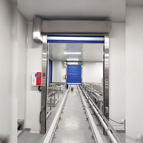 合肥立体仓库输送带快速门:高效、安全与智能的自动化解决方案插图2 合肥立体仓库输送带快速门:高效、安全与智能的自动化解决方案插图2