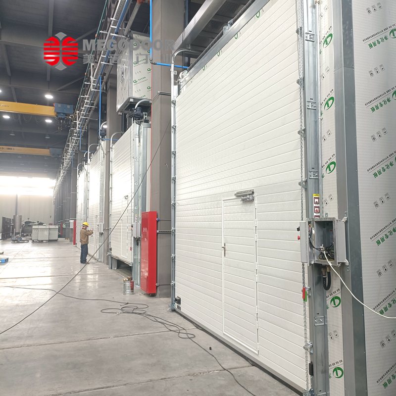 合肥四周有密封条的保温提升门插图2 合肥四周有密封条的保温提升门插图2