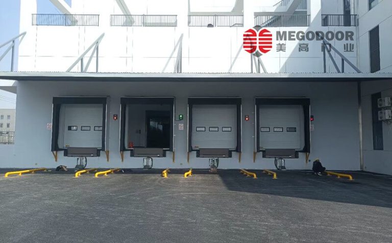 合肥仓储冷库出货口使用充气门封,提高装卸密封性与冷链节能效果缩略图 合肥仓储冷库出货口使用充气门封,提高装卸密封性与冷链节能效果缩略图