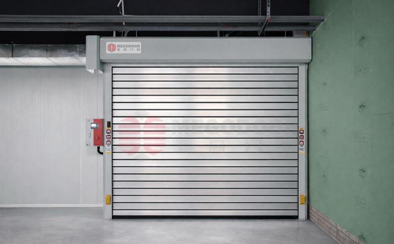 合肥可以配 UL 认证电机的卷帘门,适合与设备配套出口插图 合肥可以配 UL 认证电机的卷帘门,适合与设备配套出口插图